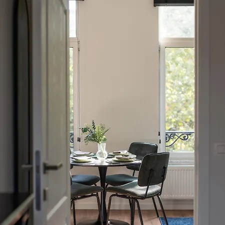 Moneta Apartment *